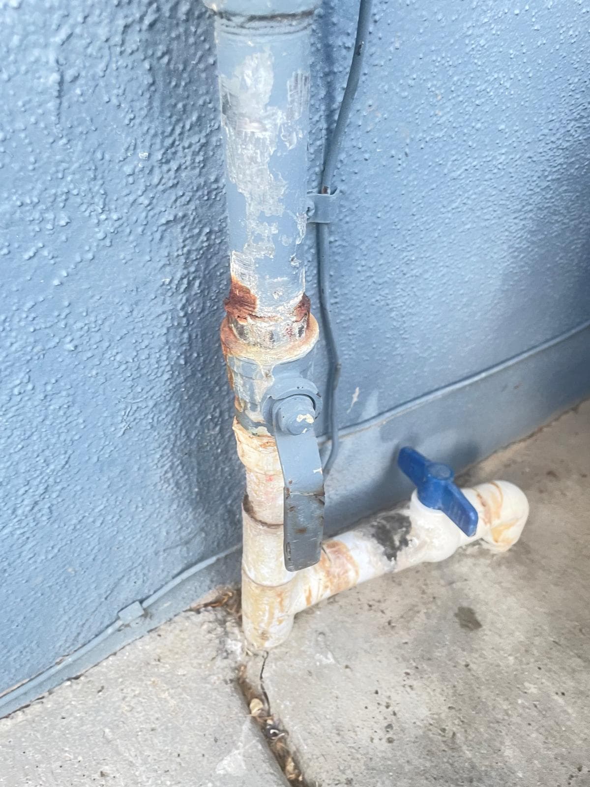 Heavily corroded pipes